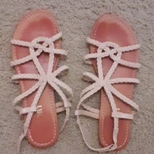 Report sandals